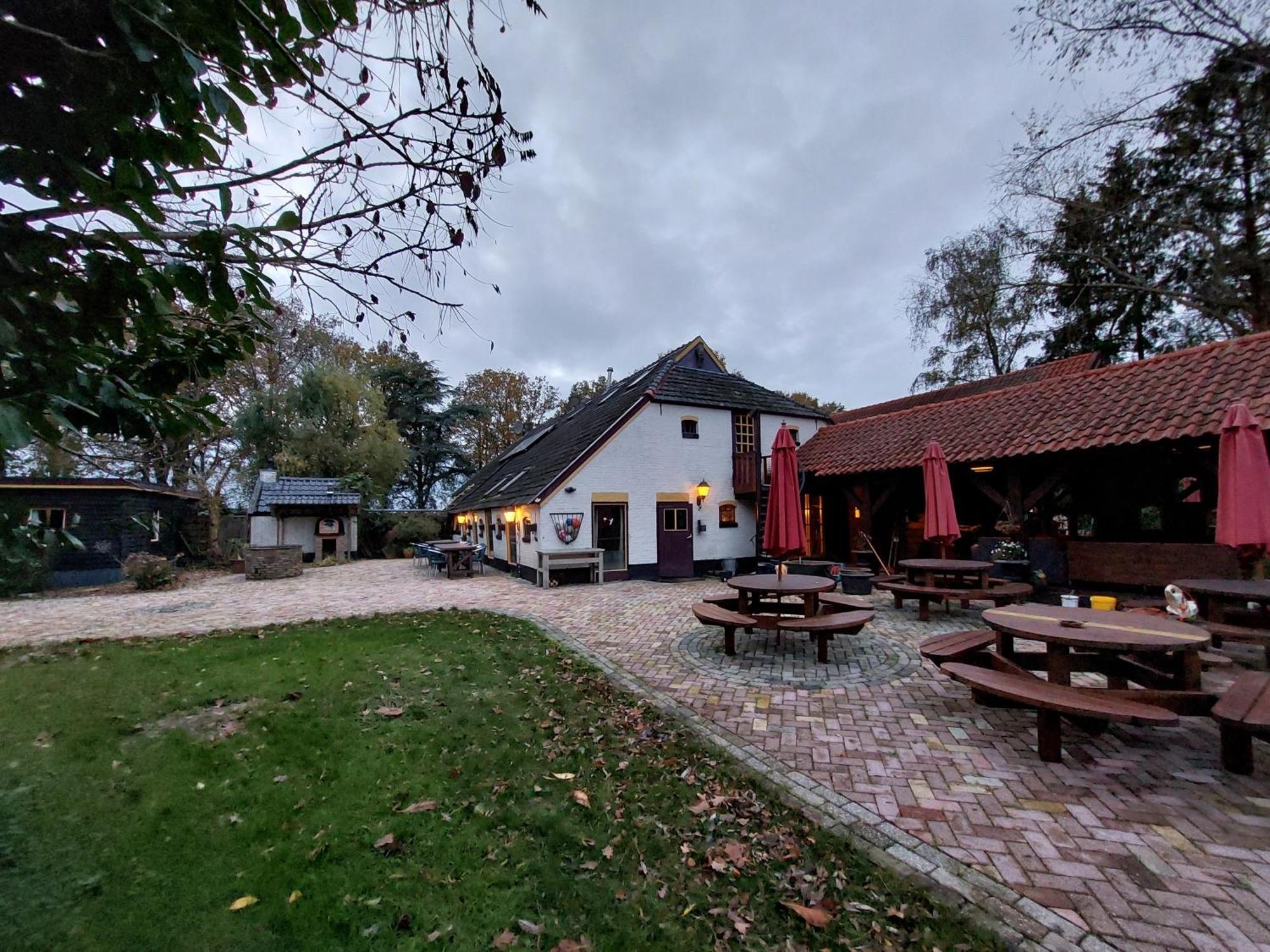 De Linde, Boerderij In Drenthe Voor 15 Tot 30 Personen Villa Luaran gambar